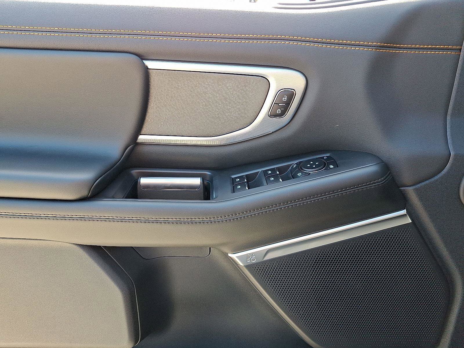 New 2025 Ford Expedition Tremor image 9