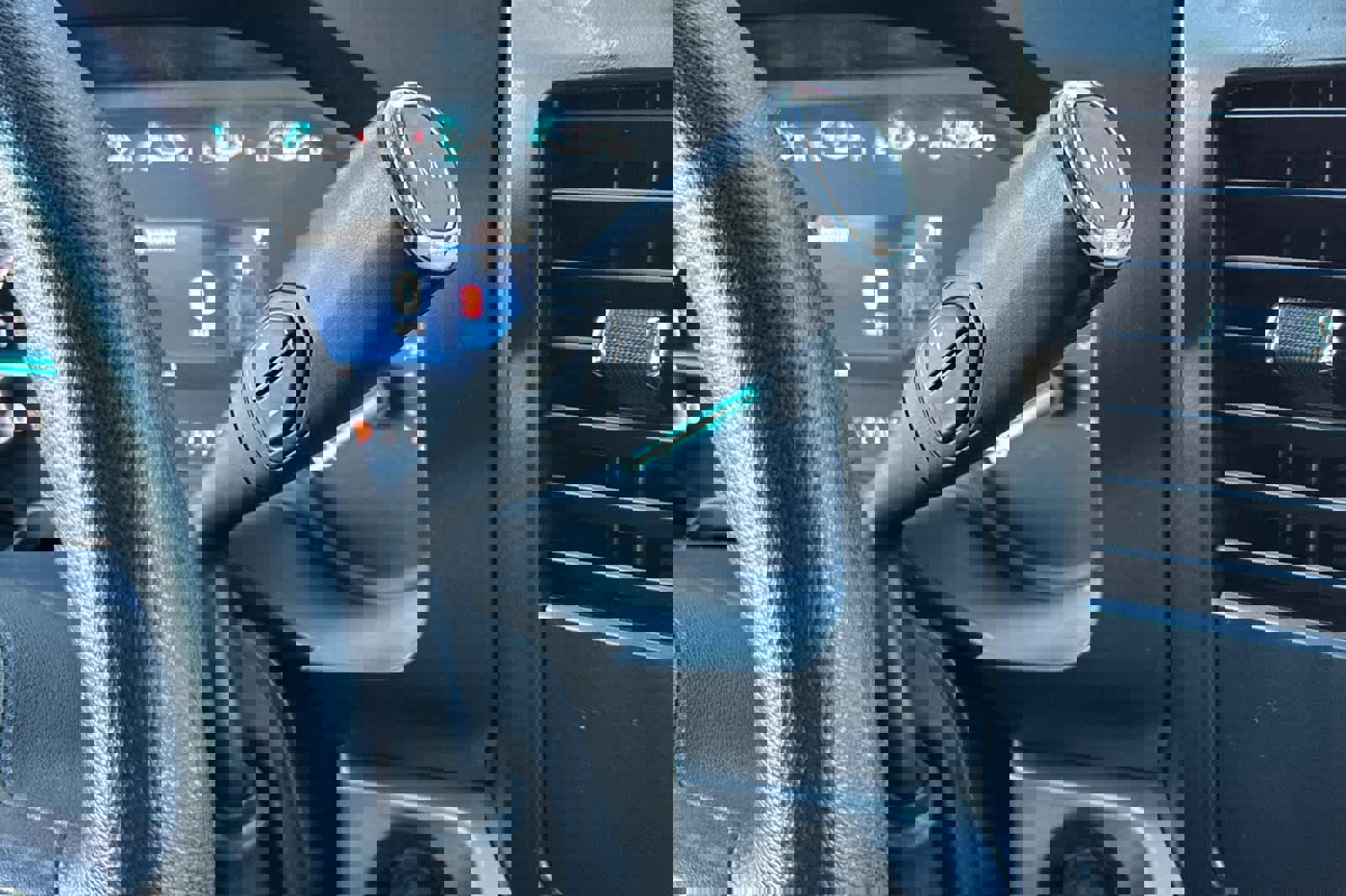 Used 2024 Ford F250 XLT w/ FX4 Off-Road Package image 21