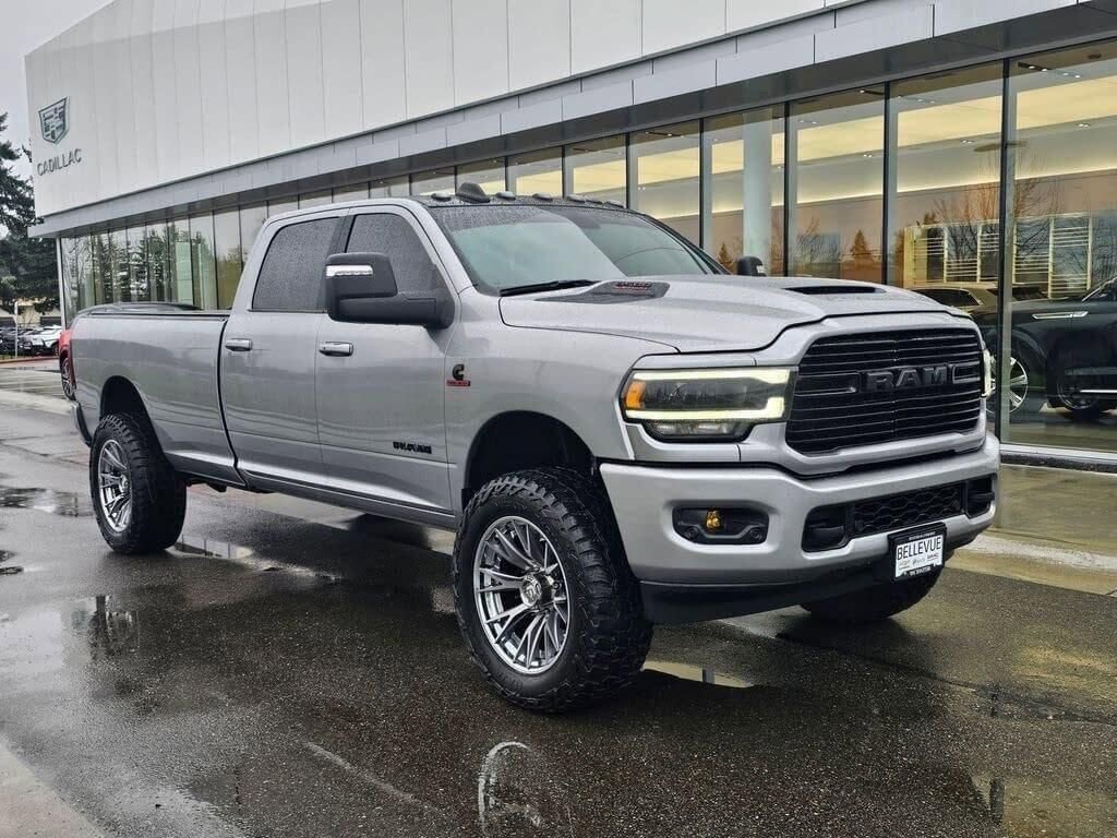Used 2023 RAM 3500 Laramie w/ Night Edition AWD/4WD image 7