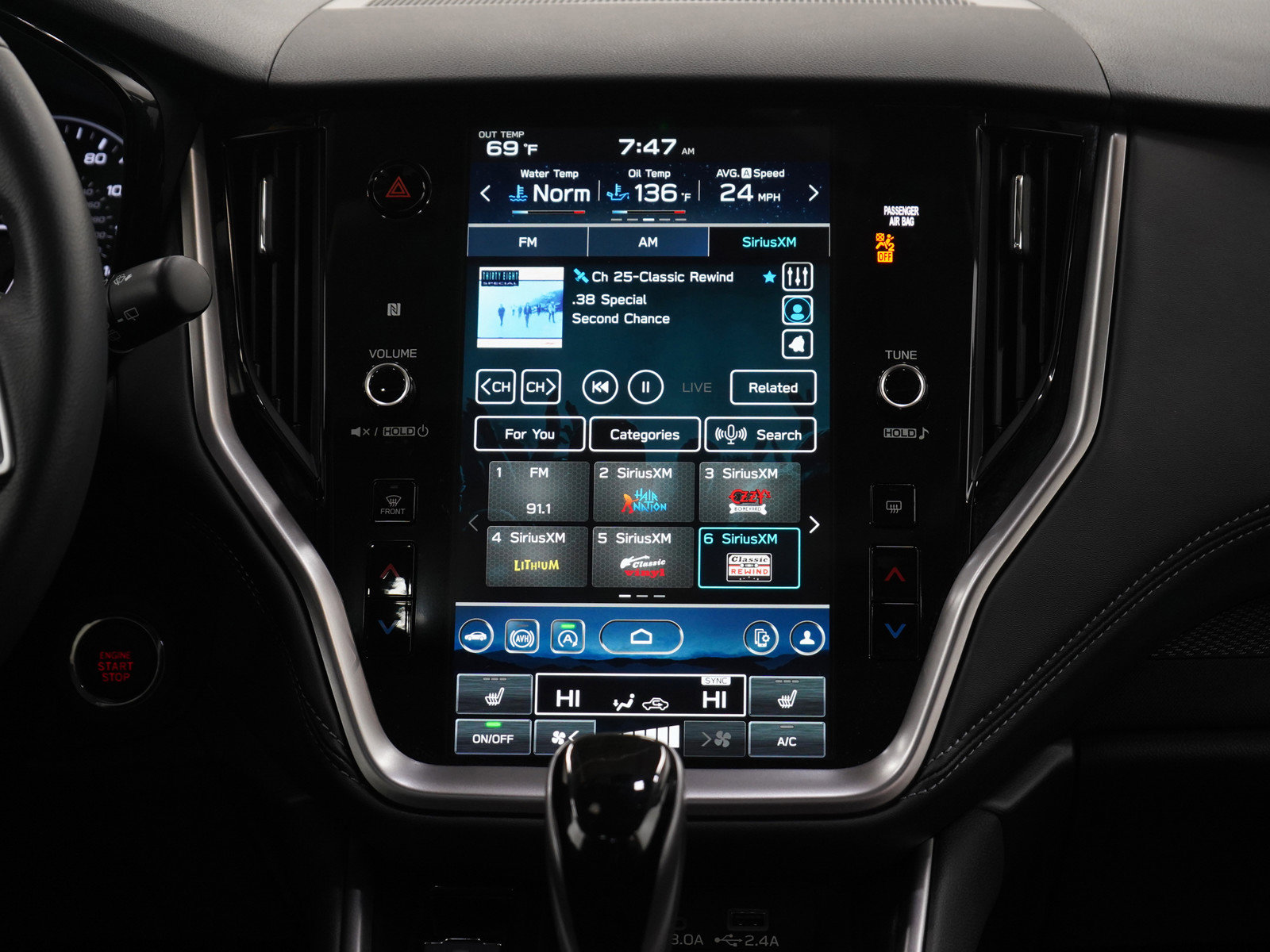 Certified 2025 Subaru Outback Premium image 15