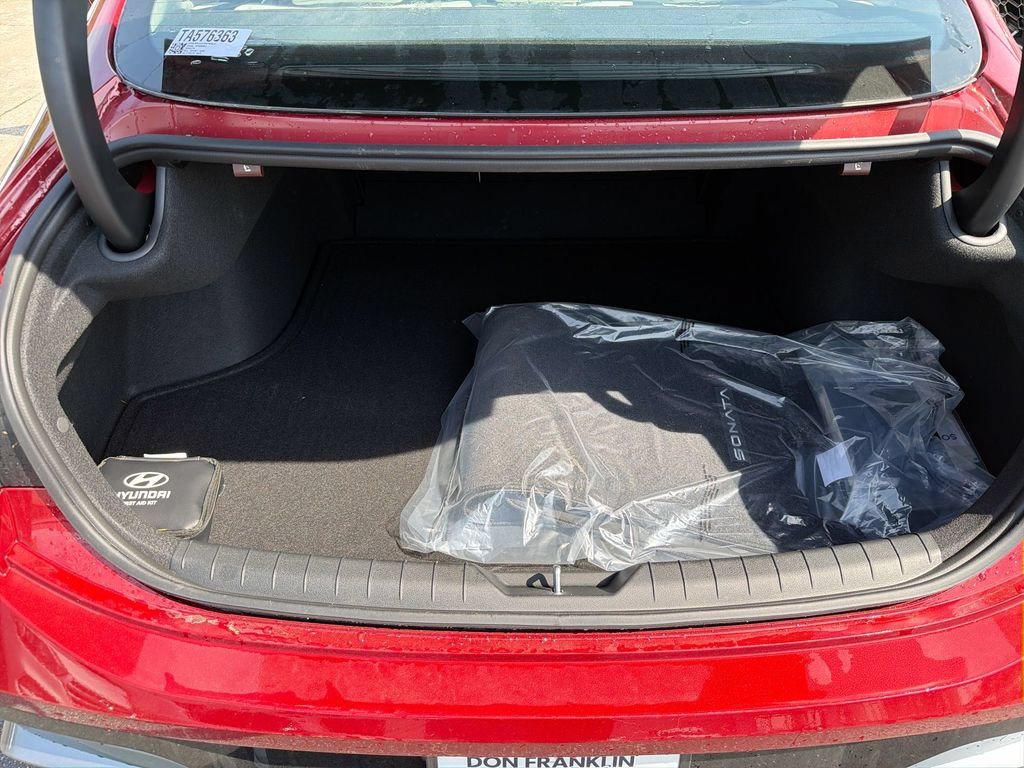 New 2026 Hyundai Sonata SEL FWD image 18
