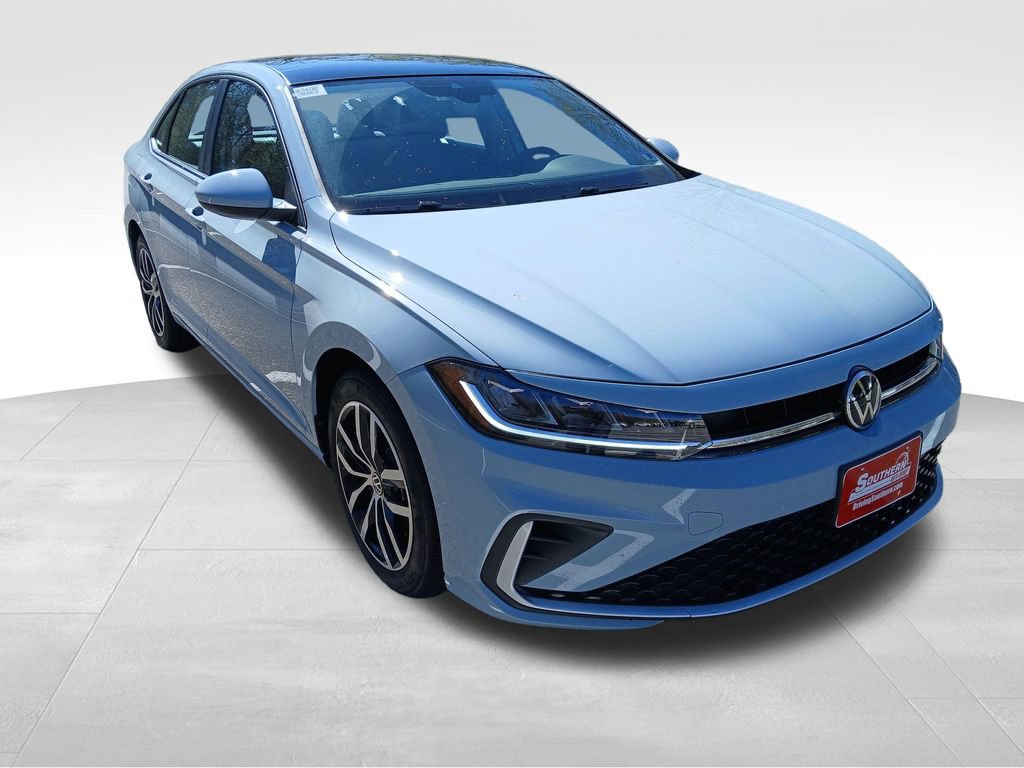 New 2026 Volkswagen Jetta SE image 7
