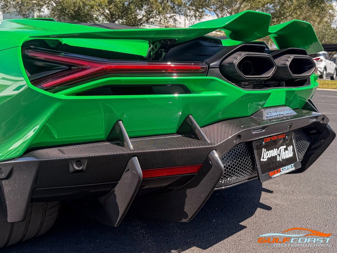 Used 2024 Lamborghini Revuelto image 61