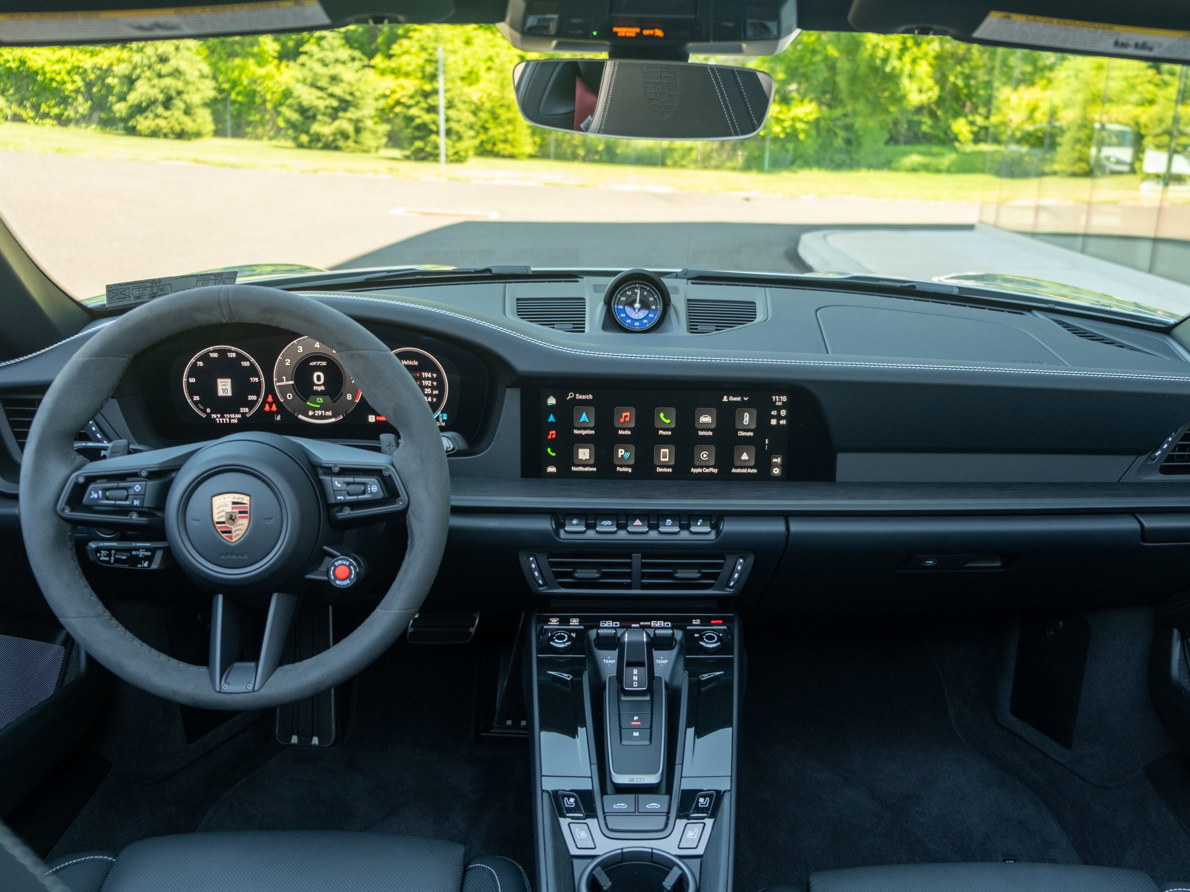 Certified 2025 Porsche 911 Targa 4 GTS AWD/4WD image 6