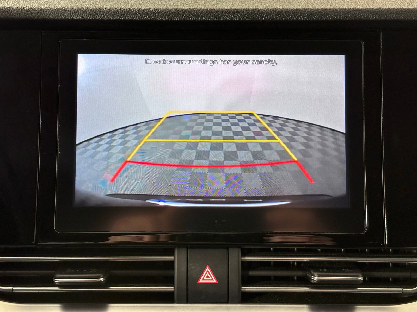 Used 2020 Kia Niro EX image 39