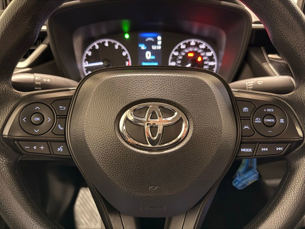 Used 2024 Toyota Corolla LE image 17
