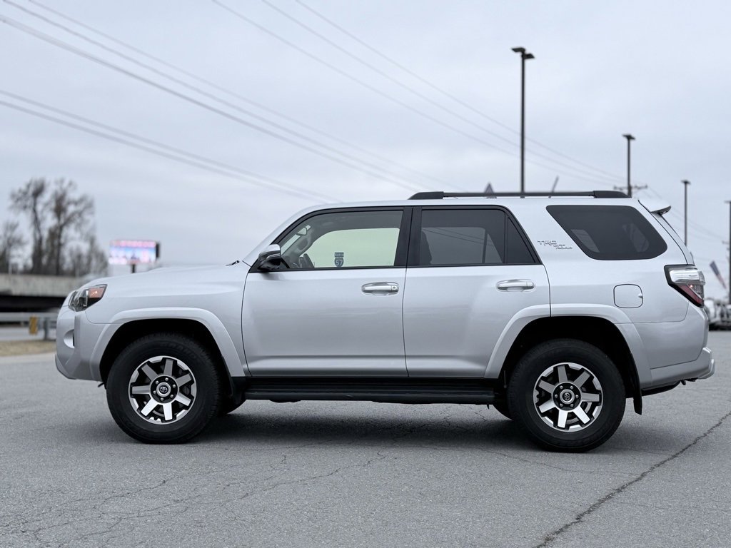 Used 2024 Toyota 4Runner TRD Off-Road Premium image 4