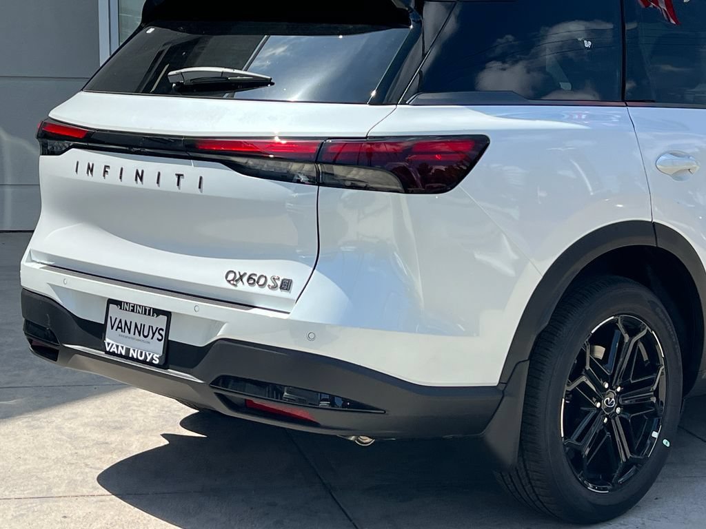 New 2027 INFINITI QX60 Sport w/ Dark Cargo Package AWD/4WD image 8