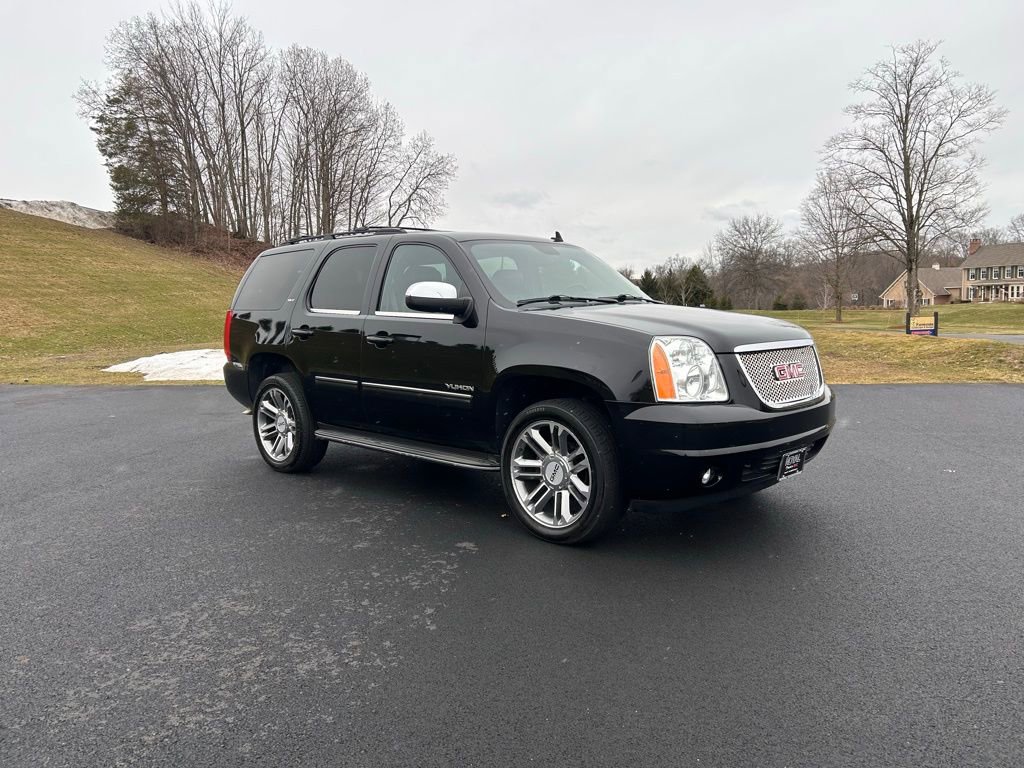 Used 2014 GMC Yukon SLT