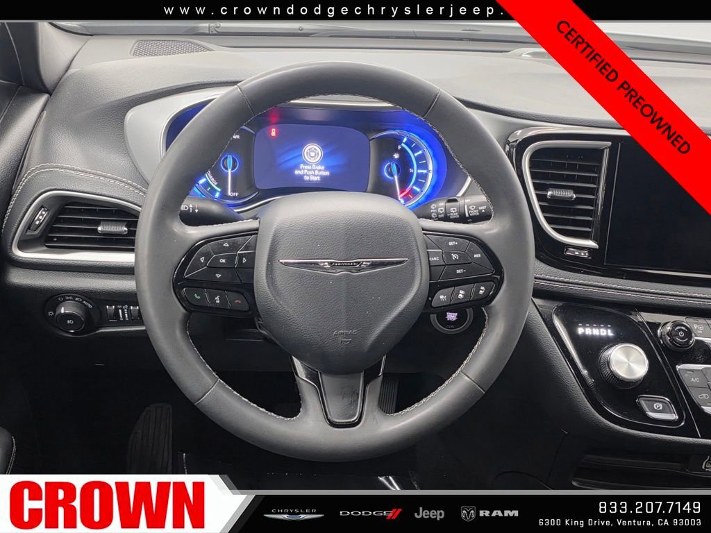 Certified 2024 Chrysler Pacifica Select image 16