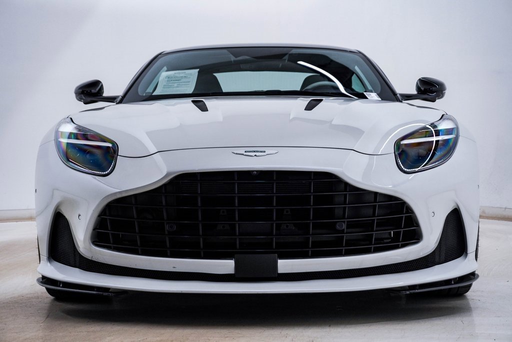 Used 2024 Aston Martin DB12 Coupe image 5