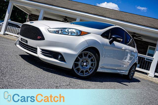 Used 2019 Ford Fiesta ST FWD image 3