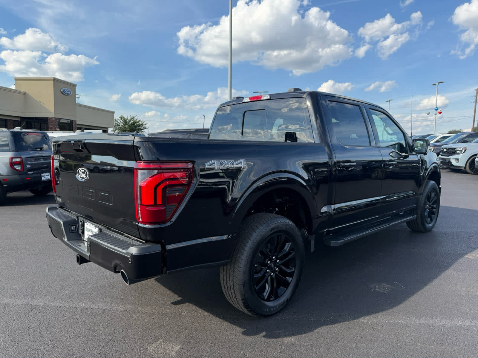 New 2026 Ford F150 Lariat w/ Equipment Group 501A Mid AWD/4WD image 19