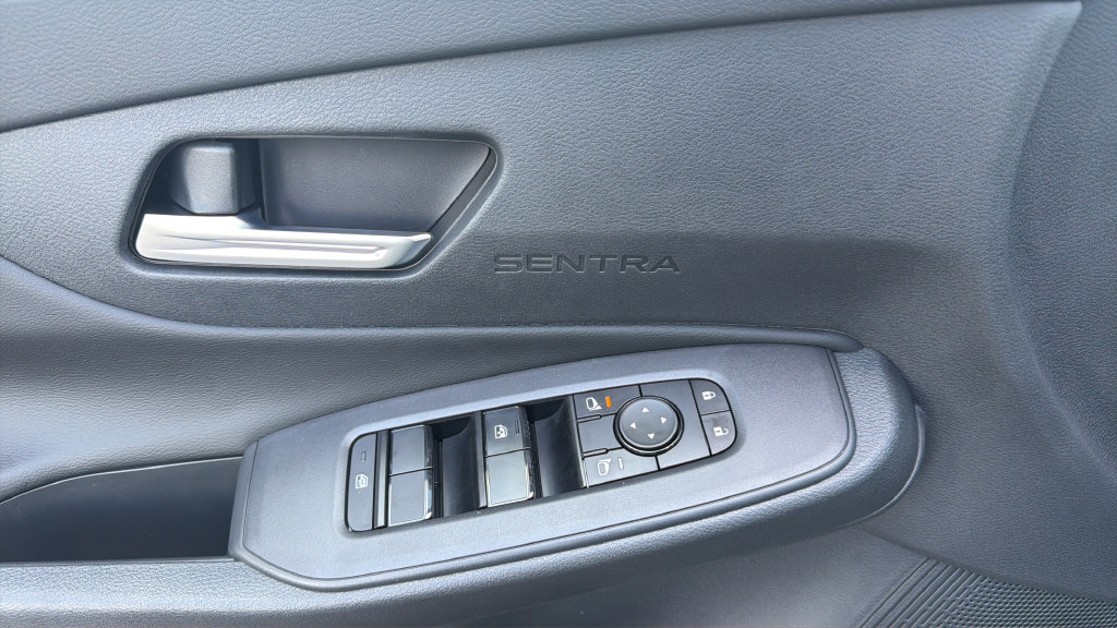New 2027 Nissan Sentra SV w/ SV Convenience Package FWD image 20