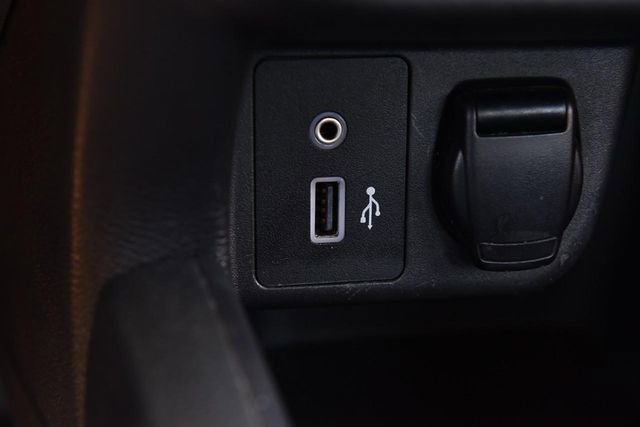 Used 2021 Nissan Versa S FWD image 14
