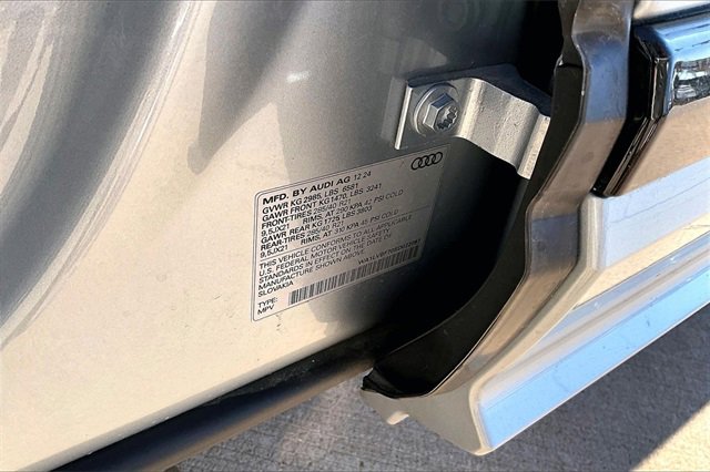 New 2025 Audi Q7 3.0T Premium Plus image 13