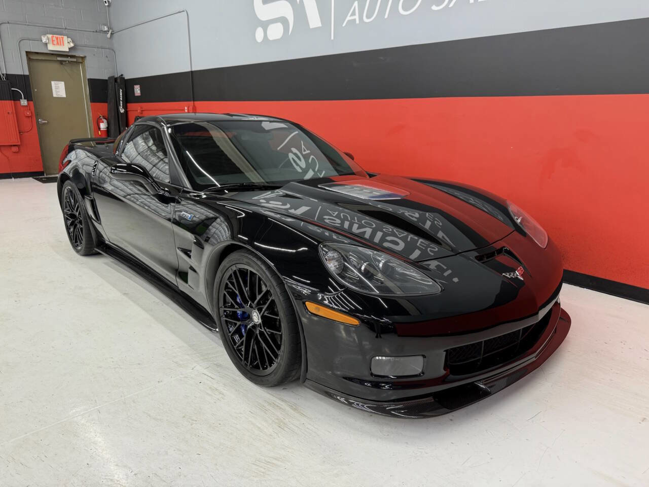 Used 2013 Chevrolet Corvette ZR1 w/ 3ZR Preferred Equipment Group image 36