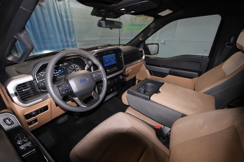 Used 2023 Ford F150 XLT AWD/4WD image 2