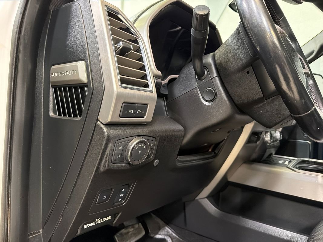 Used 2018 Ford F350 Platinum w/ Platinum Ultimate Package AWD/4WD image 16