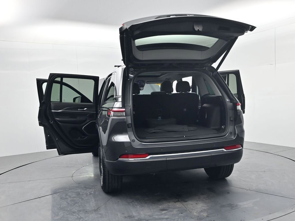 Used 2022 Jeep Grand Cherokee Limited 4xe image 69