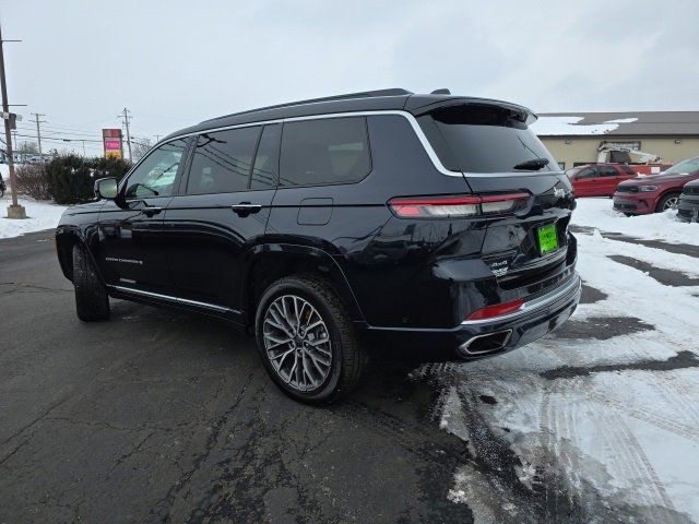 Used 2024 Jeep Grand Cherokee L Summit image 4