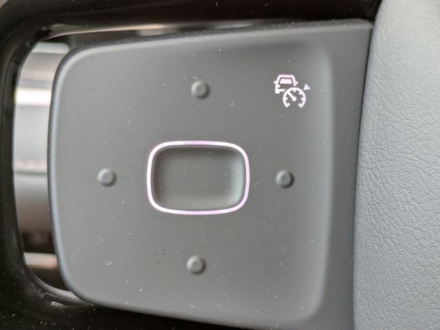 New 2026 Lincoln Nautilus Premier image 25