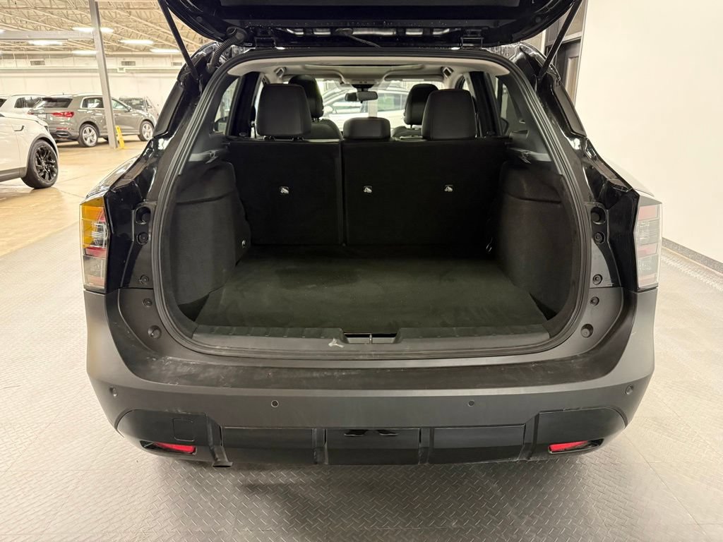 Used 2026 Nissan Kicks SR w/ SR Premium Package AWD/4WD image 21