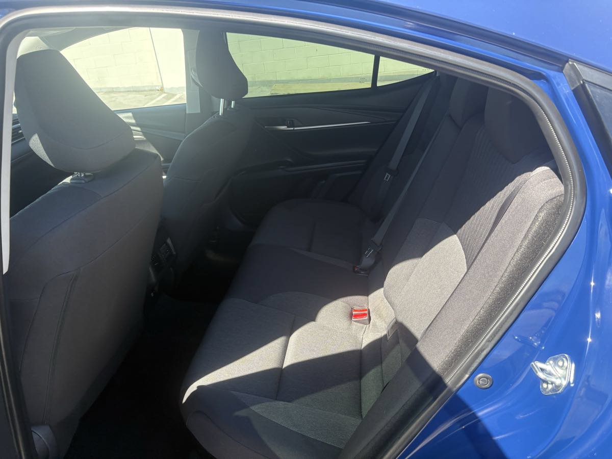 Used 2025 Toyota Camry LE FWD image 13