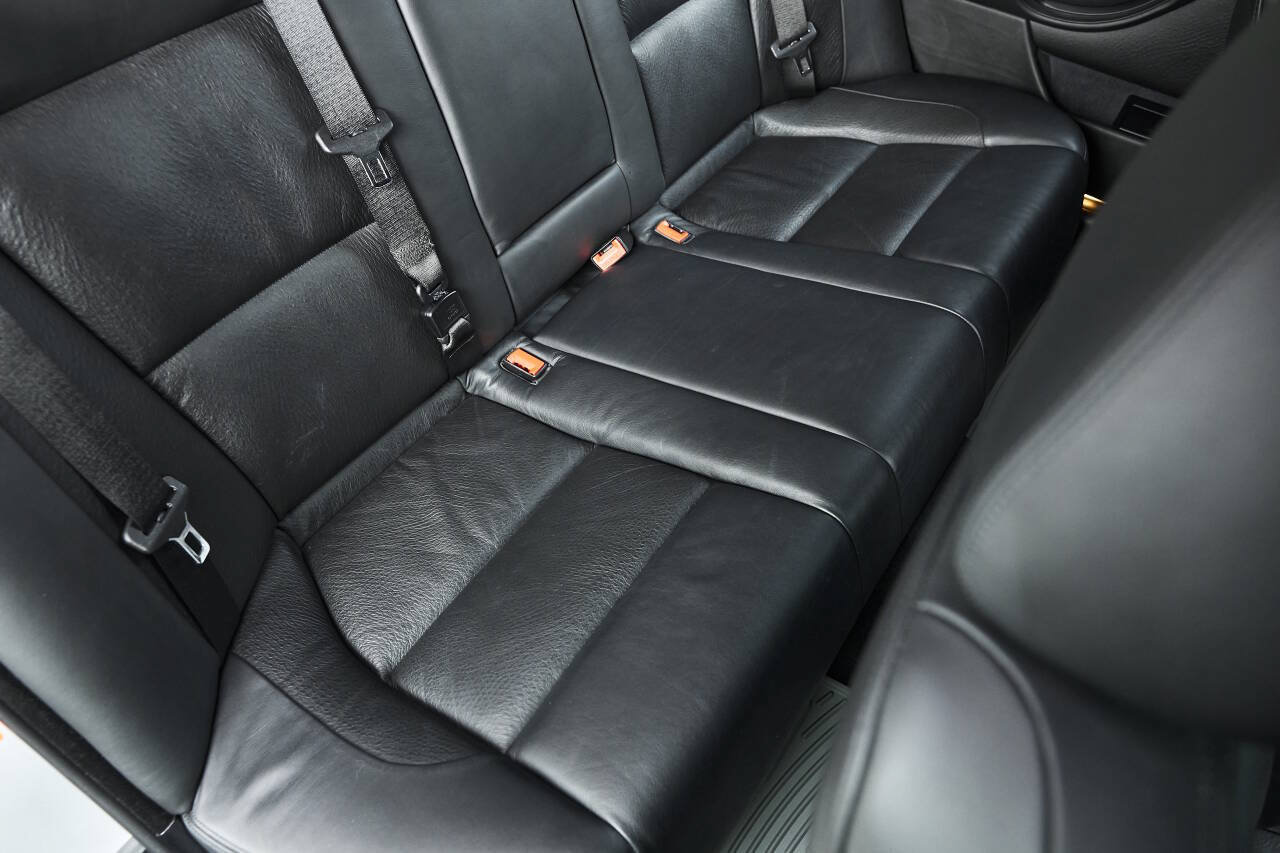 Used 2003 BMW M5 RWD image 89