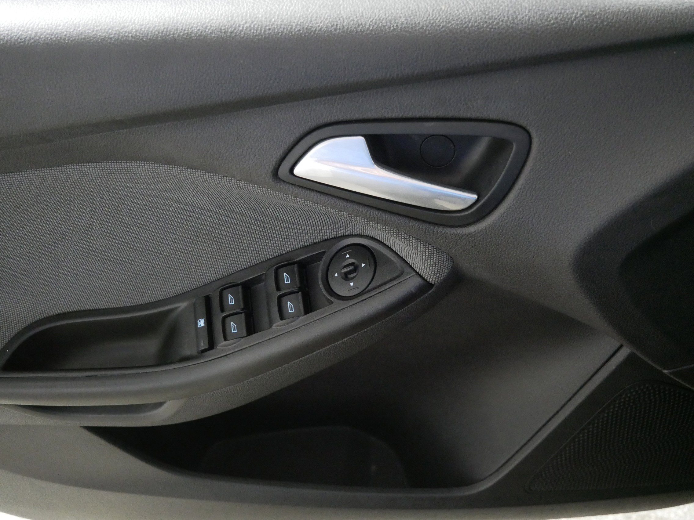 Used 2014 Ford Focus SE image 19