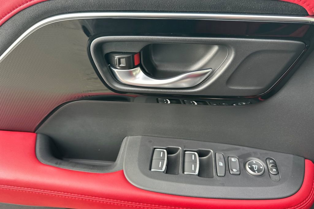 Certified 2025 Acura ADX A-Spec image 12