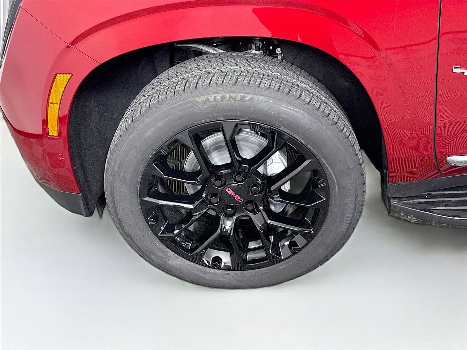 New 2026 GMC Yukon XL Elevation image 27