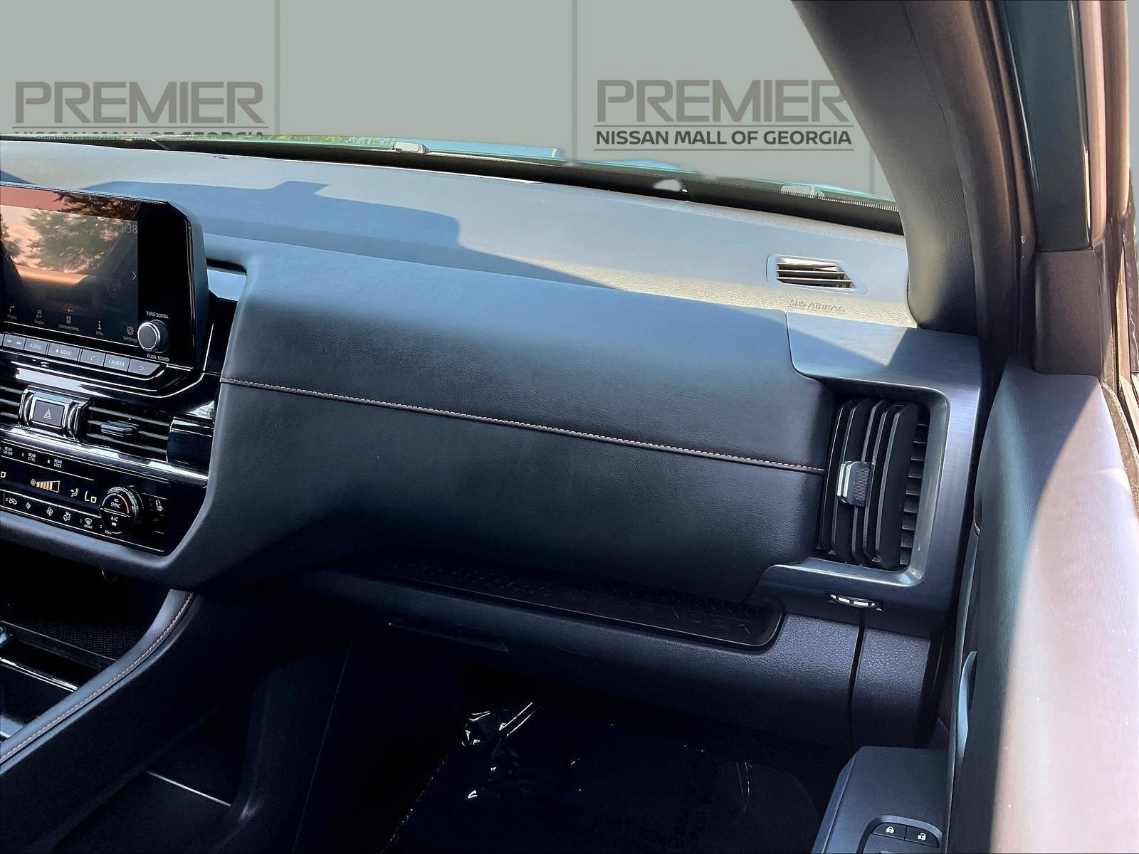 Certified 2025 Nissan Pathfinder Rock Creek AWD/4WD image 29