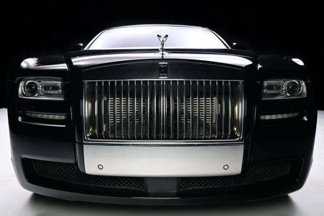 Used 2012 Rolls-Royce Ghost RWD image 35