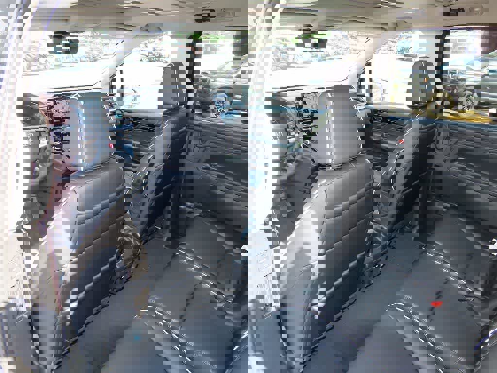 New 2026 Honda Odyssey Touring image 16