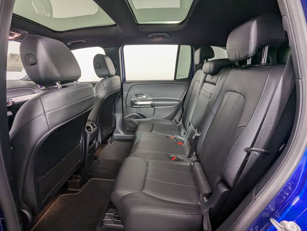 Used 2021 Mercedes-Benz GLB 250 image 14