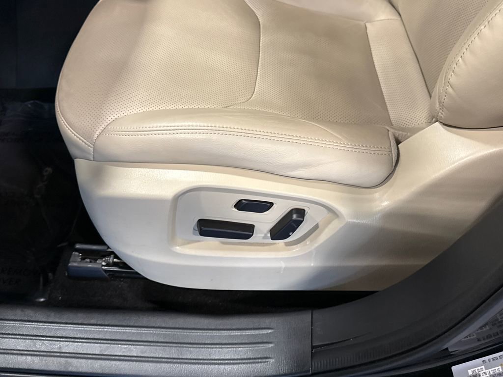 Certified 2023 MAZDA CX-9 Touring image 26