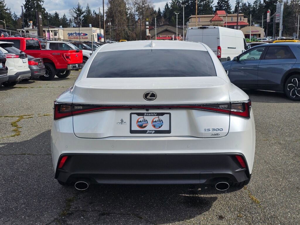 Used 2023 Lexus IS 300 Base w/ Premium Package image 7