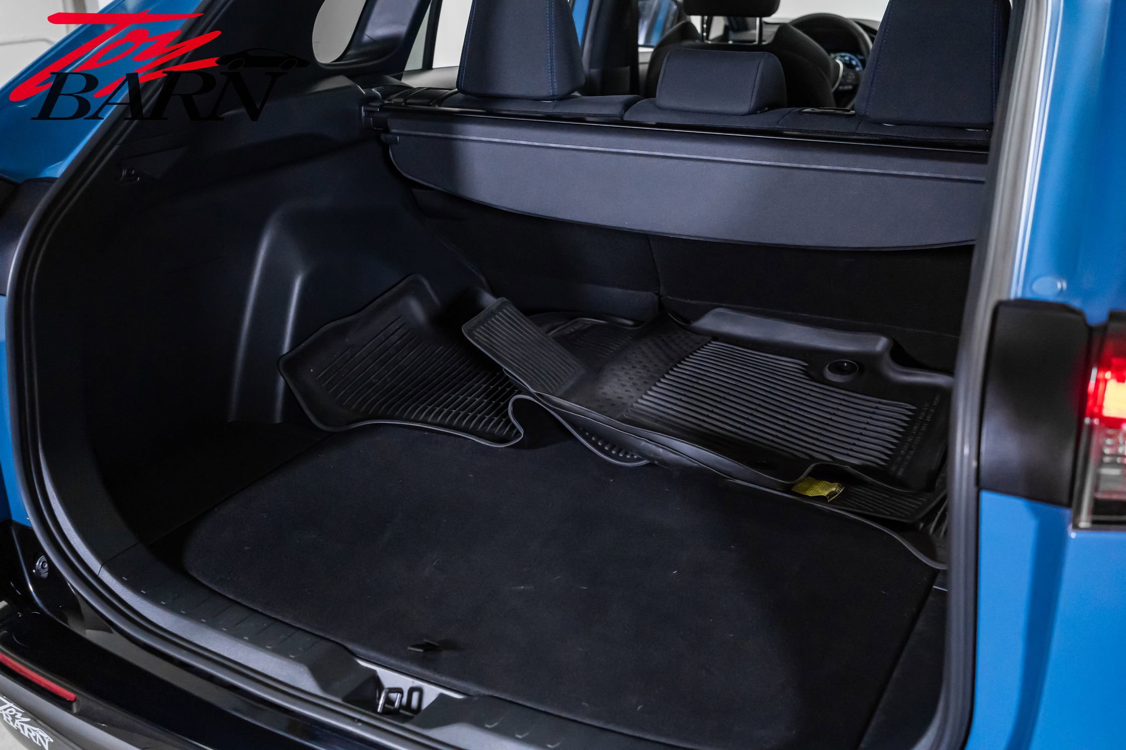 Used 2023 Toyota RAV4 SE w/ Convenience Package image 47