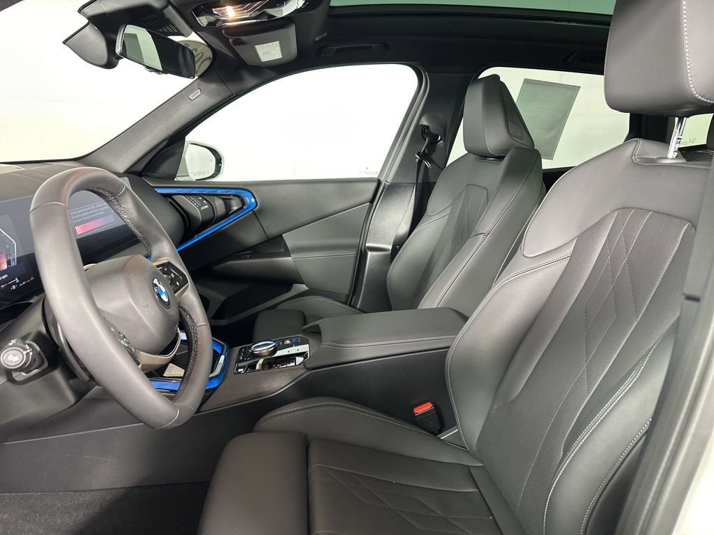 Used 2025 BMW X3 xDrive30i w/ Convenience Package image 6