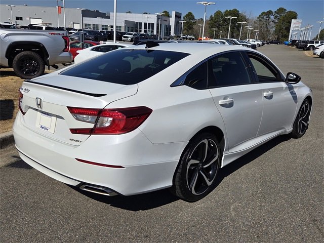 Used 2022 Honda Accord Sport image 12