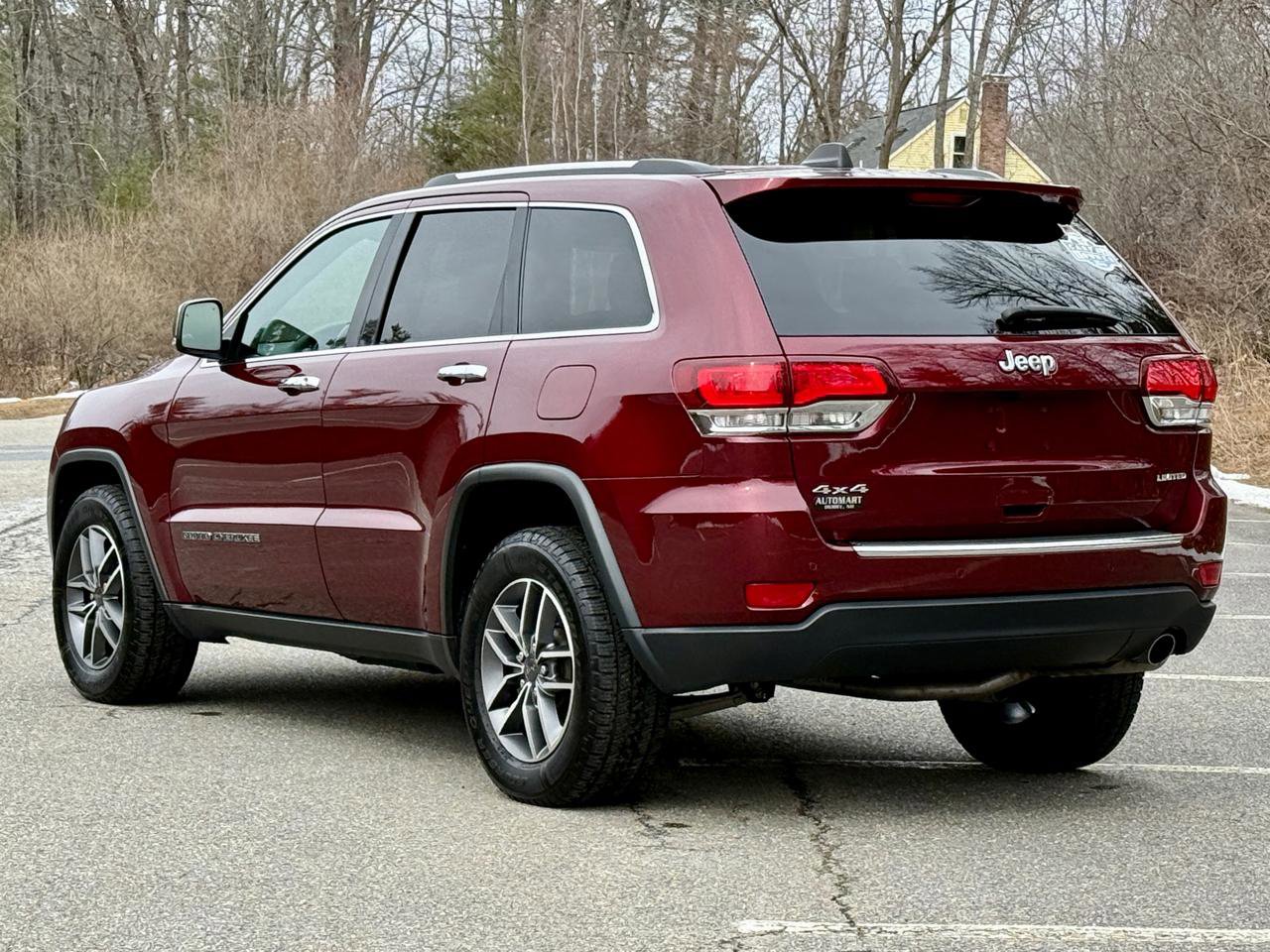 Used 2021 Jeep Grand Cherokee Limited image 2