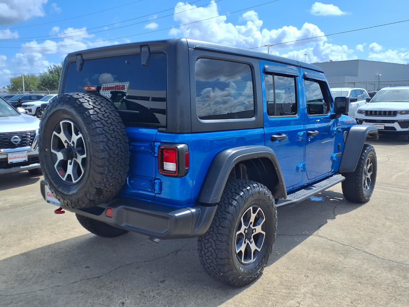 Used 2023 Jeep Wrangler Unlimited Rubicon AWD/4WD image 26