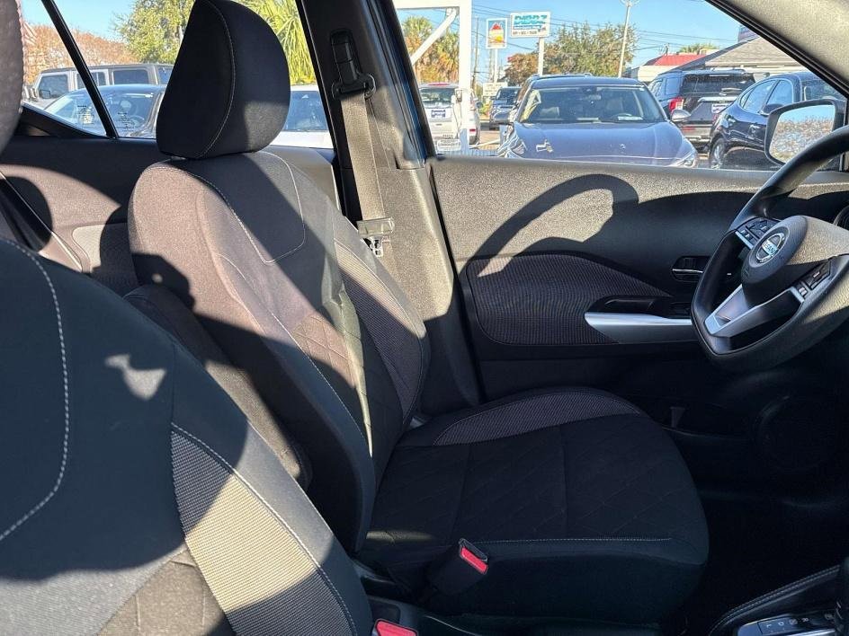 Used 2018 Nissan Kicks SV w/ Exterior Electronics Package image 10