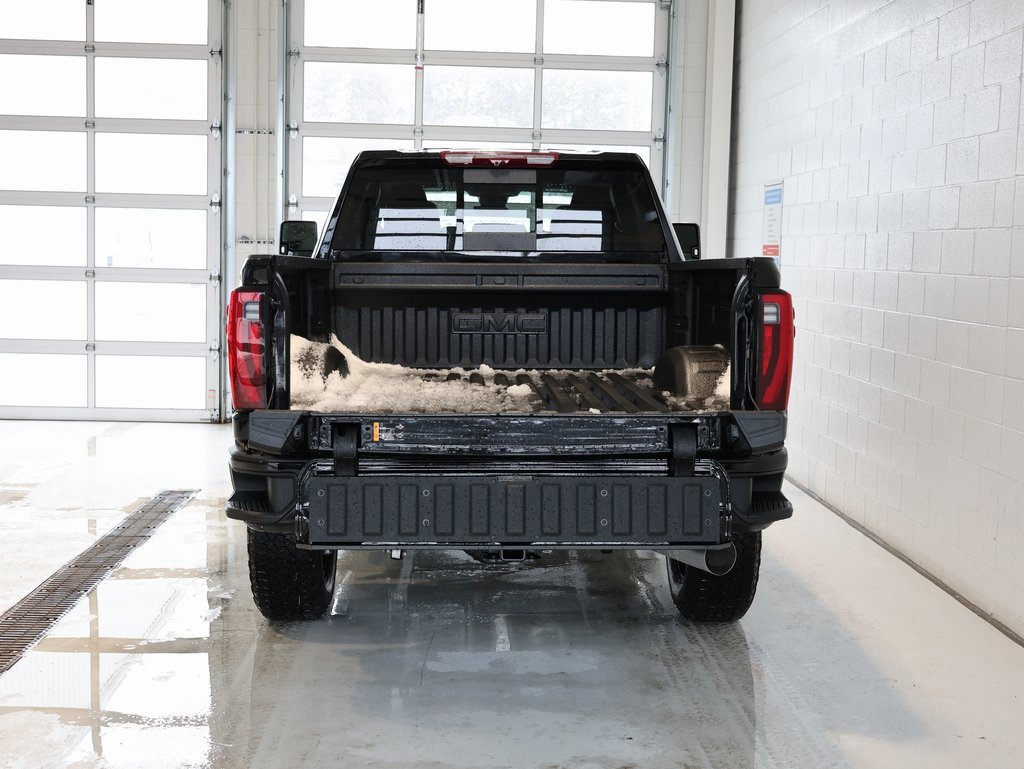 New 2026 GMC Sierra 3500 Denali w/ Denali Reserve Package image 36