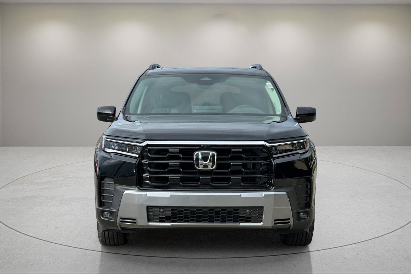 New 2026 Honda Pilot Touring image 8