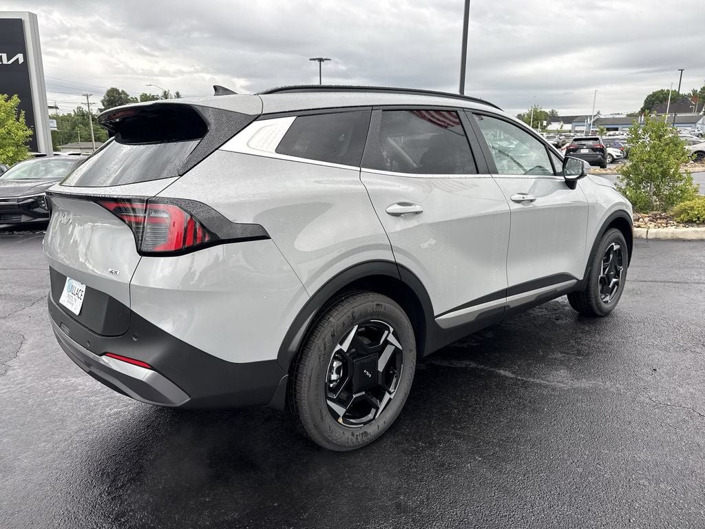 New 2026 Kia Sportage EX w/ EX Panorama Roof Package AWD/4WD image 4