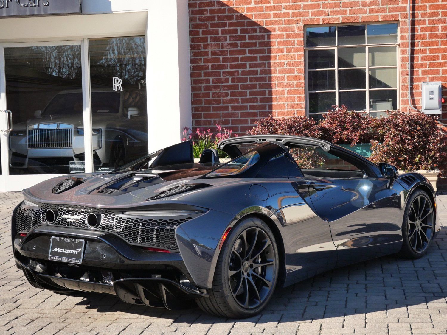 New 2026 McLaren Artura Spider image 4