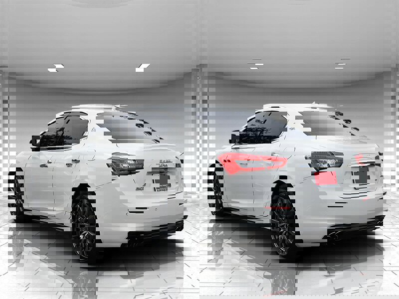 Used 2019 Maserati Ghibli S Q4 image 3