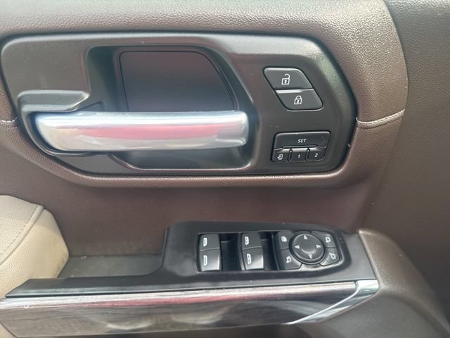 Used 2021 Chevrolet Silverado 1500 LTZ AWD/4WD image 16